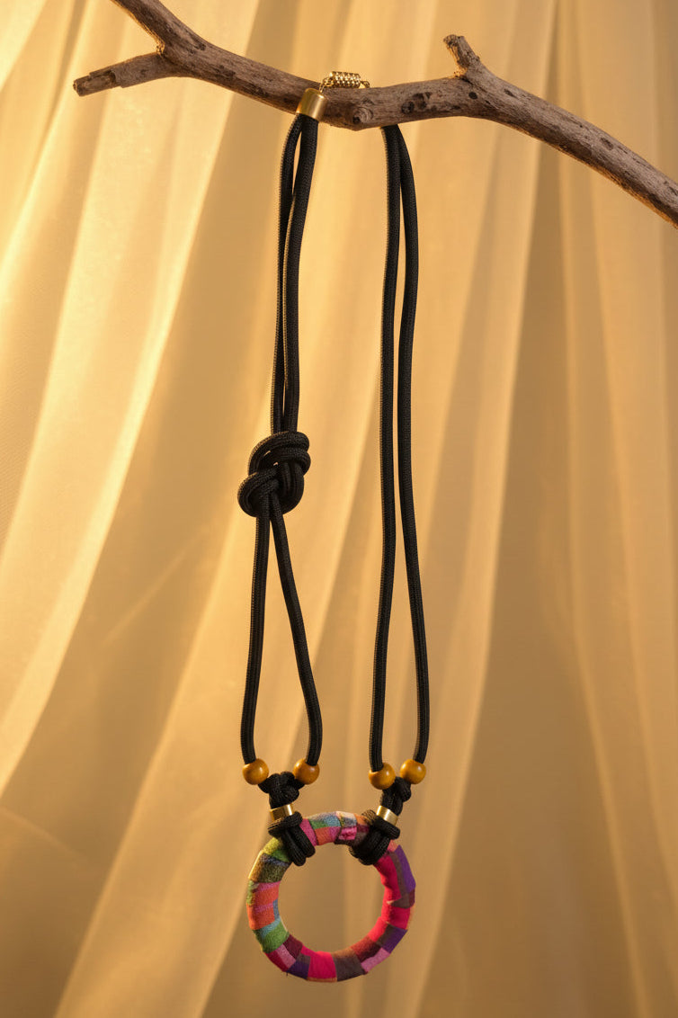 Collier "madras"
